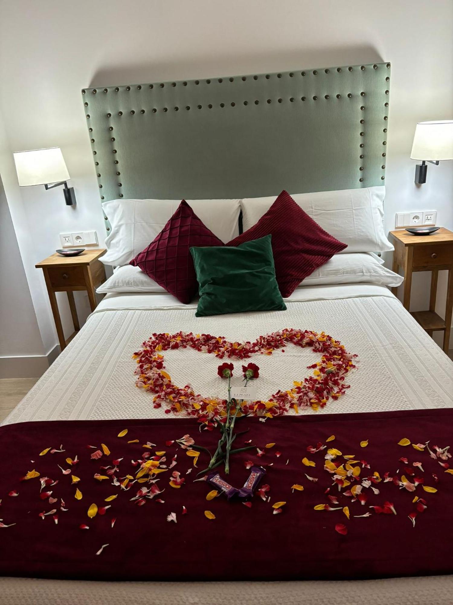 Apartamentos Turisticos La Plaza Чипиона Экстерьер фото