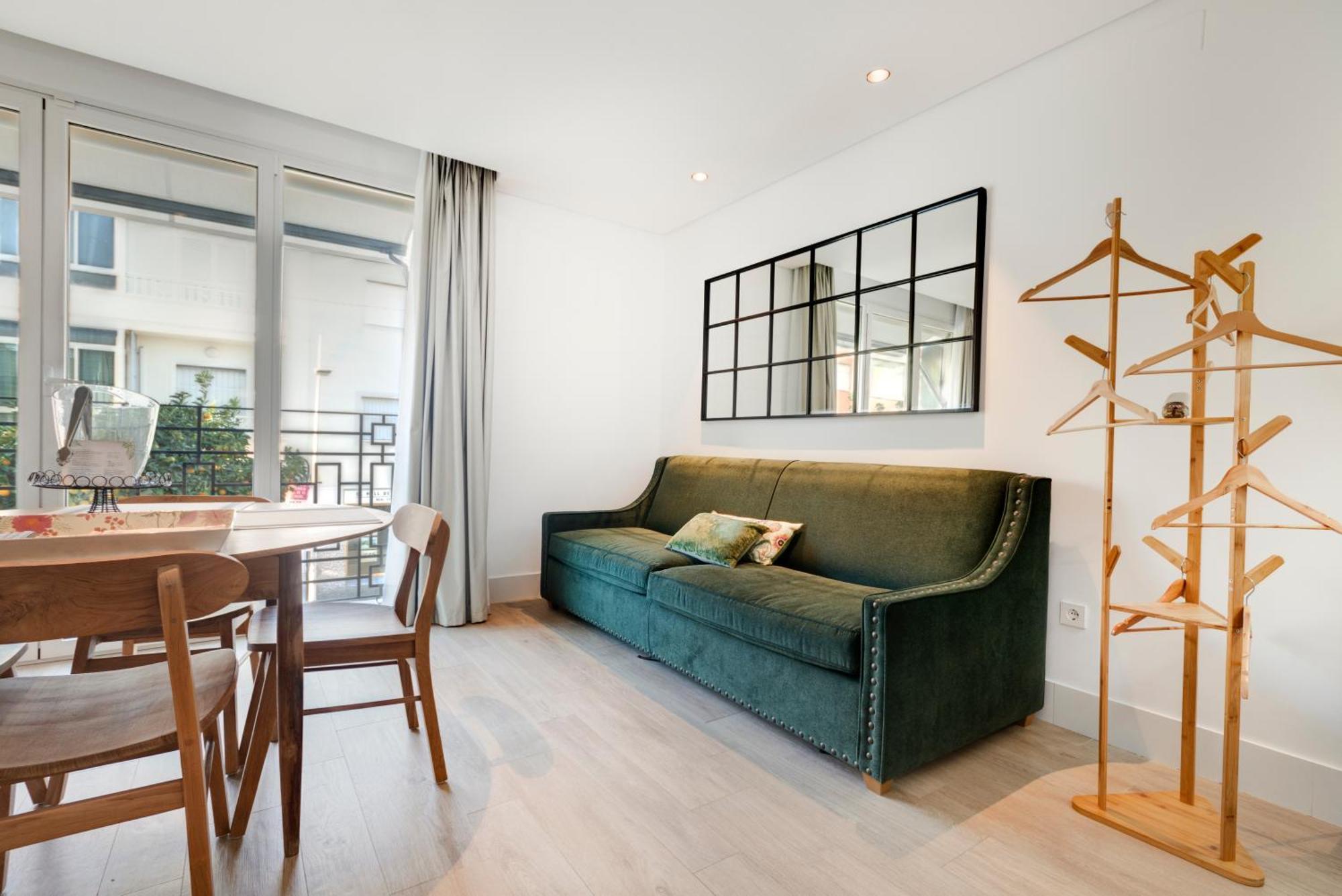 Apartamentos Turisticos La Plaza Чипиона Экстерьер фото